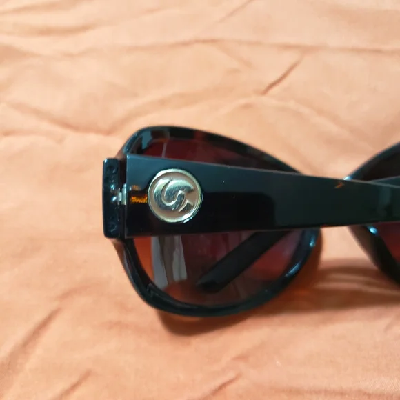 Oleg Cassini sunglasses 🕶 😎 - Picture 4 of 6